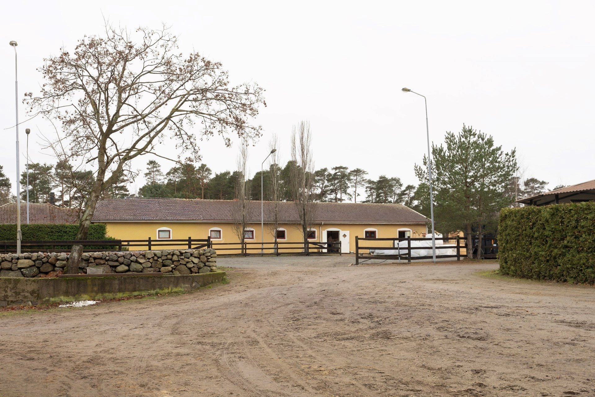 Tallbacka gård – exklusivt boende med komplett ridsportsanläggning i Sölvesborg