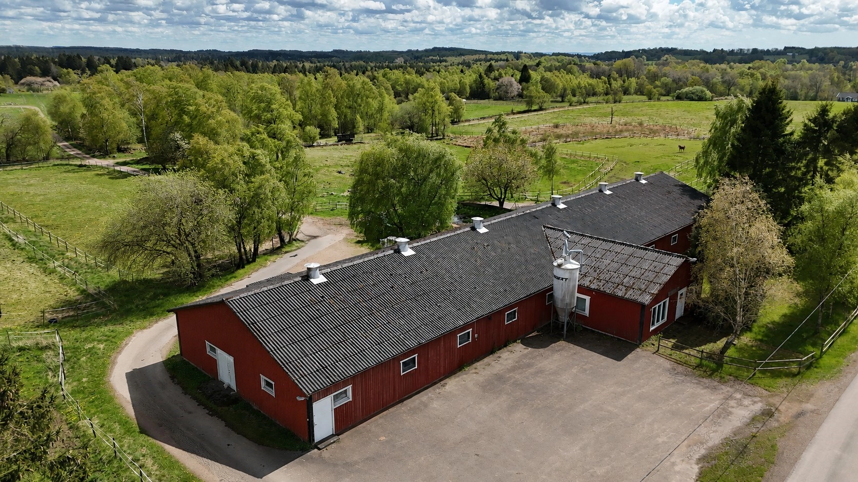 https://skanefastigheter.se