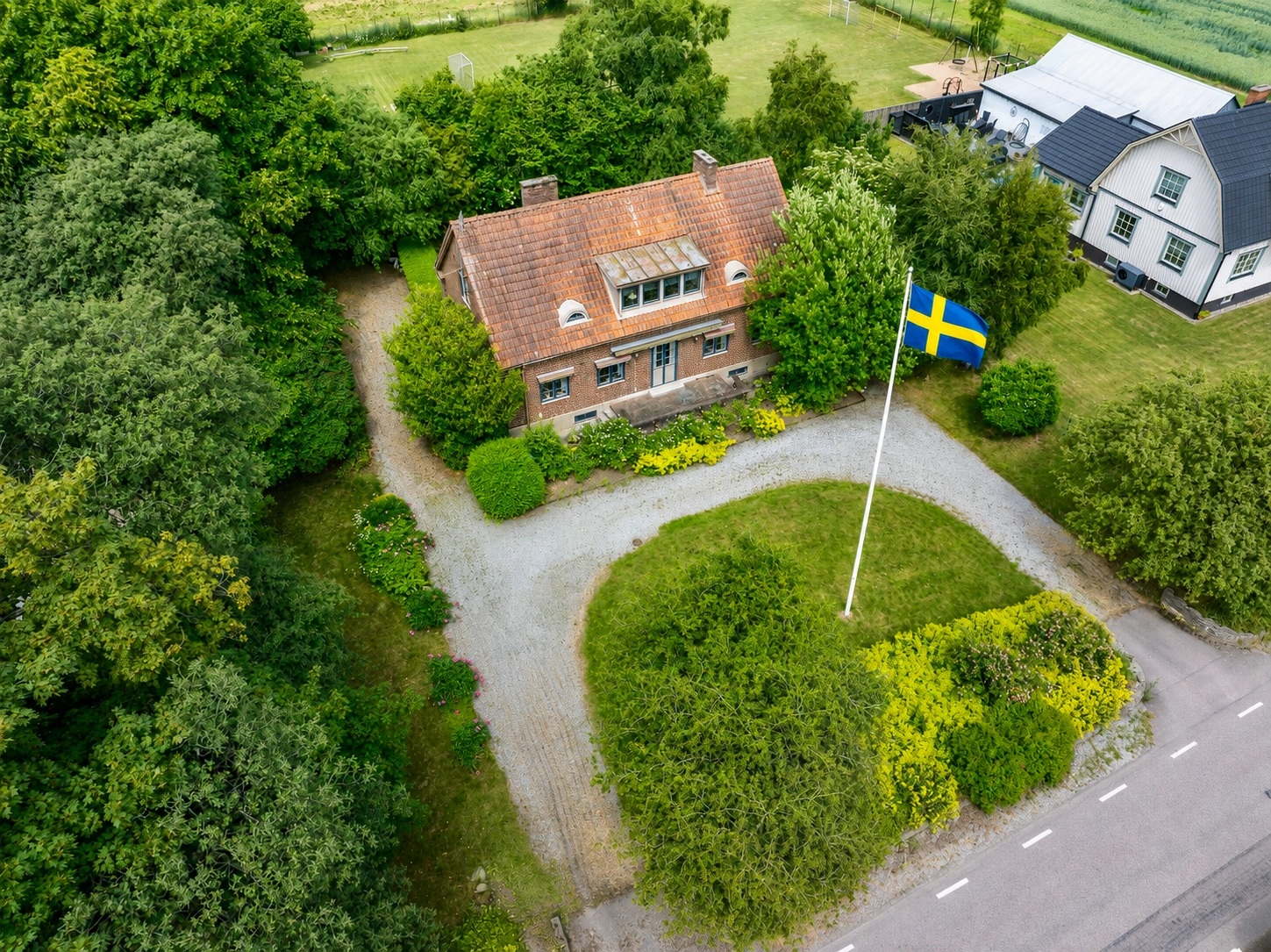 https://skanefastigheter.se
