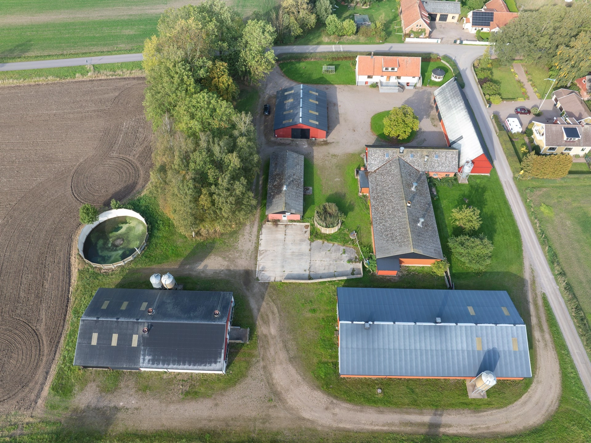 Stora verksamhetsytor med bostad – för företagaren som vill äga sin fastighet